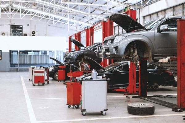 GÜNERİ MOTORS’TA “AİRBORN SERVİS” DEVRİ: DRONE DESTEKLİ ÖN TARAMAYLA JAPON OTOMOBİLLERİNE YENİ BAKIM DENEYİMİ